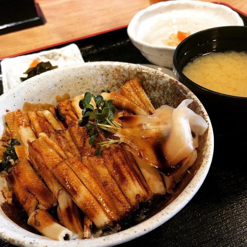 煮あなご丼(よりあい処 つしま)
