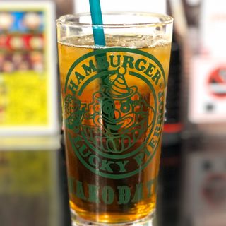 自家製新鮮本物ウーロン茶(ラッキーピエロ 本町店)