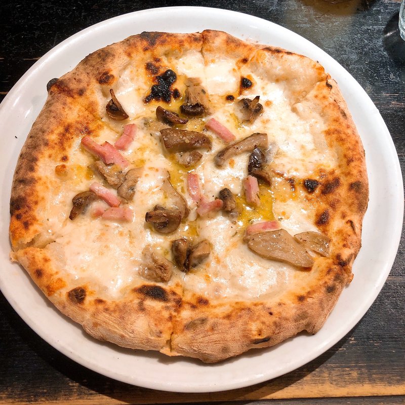 フンギ(ピッツェリア イル・タンブレッロ)