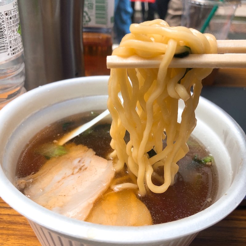 醤油ラーメン(YAMA)