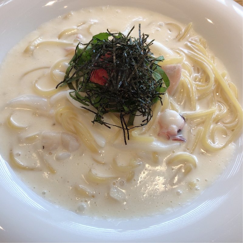 魚介明太子クリームパスタ(キシボシパスタカフェ)