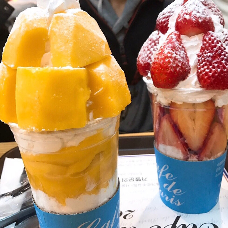 ストロベリーボンボン(Cafe de paris)