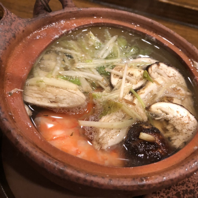 松茸の土瓶蒸し(てんぷら天健)