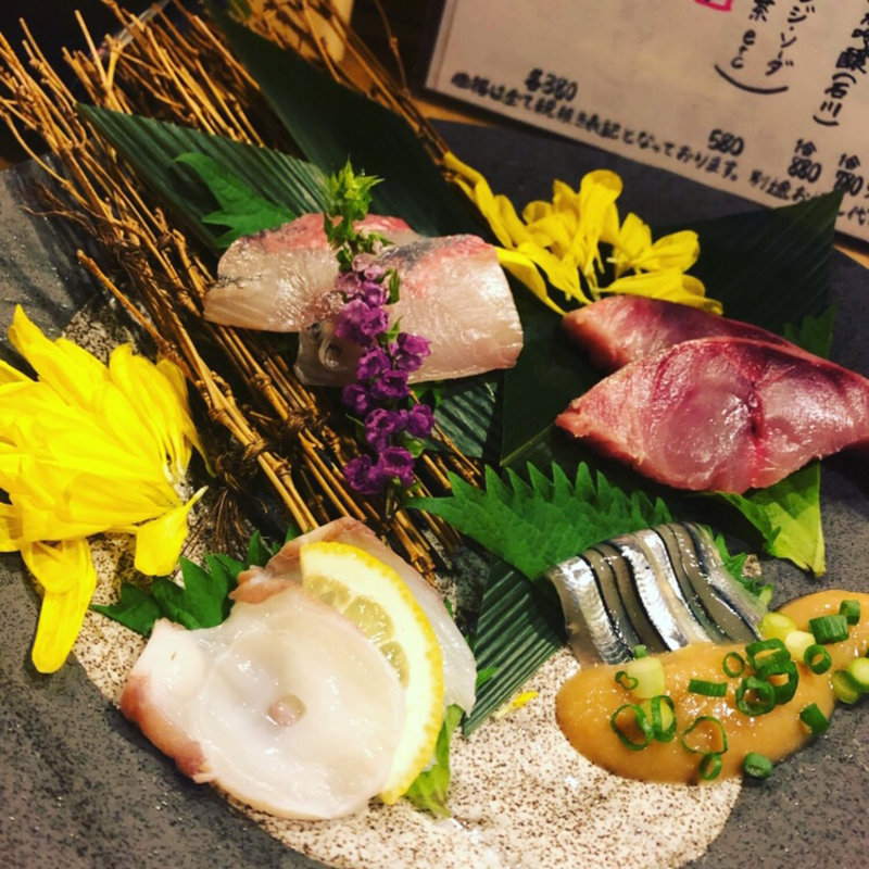 お刺身盛り合わせ(酒処おやっとさぁ。)