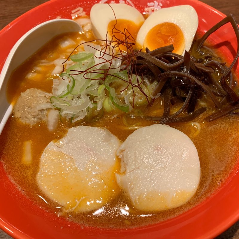 濃厚鷄白湯そば 辛味噌 味玉入り(濃厚鶏そば 麺屋武一 北千住店)