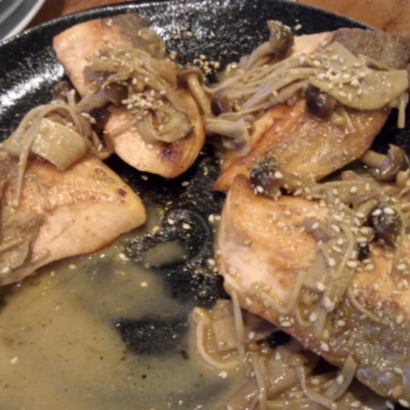 鮭とキノコのソテー(筋肉食堂 銀座コリドー店
)