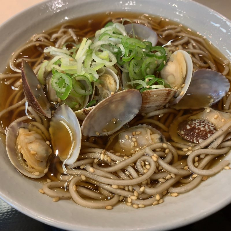 あさり蕎麦(名代 富士そば 六本木店 )
