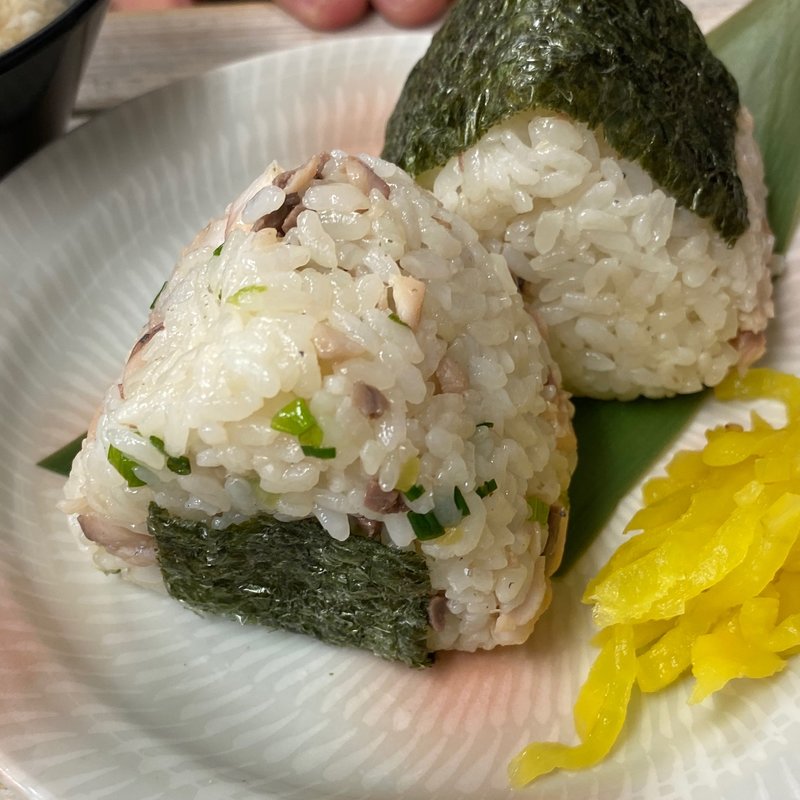 鯵のおにぎり(鯵家)