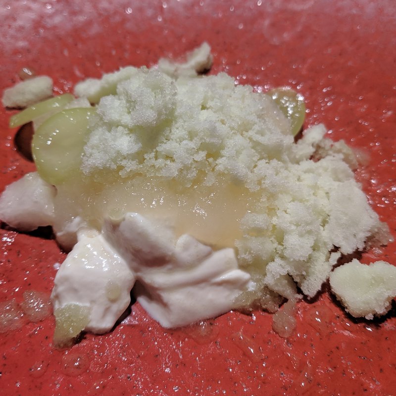 生姜のパンナコッタ、20世紀梨、シャインマスカット、セロリのグラニテ(ete)