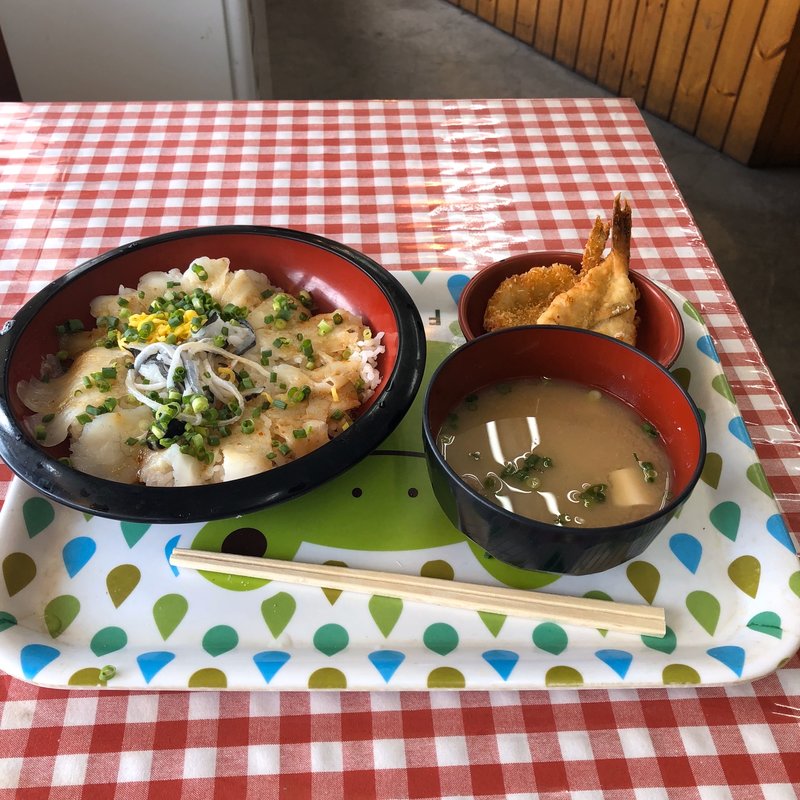 ふぐ刺しぶっかけ丼(ふくの河久 )