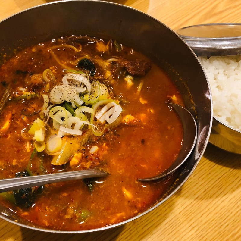 カムジャタン(梁 (やん)の家 新大久保本店)