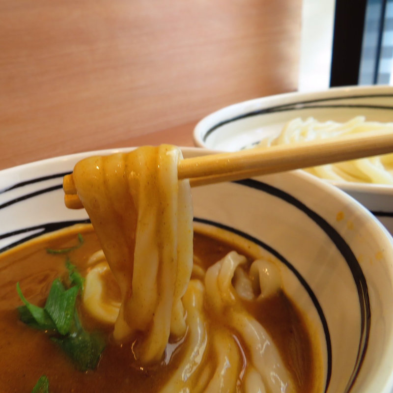 冷やしカレーうどん(讃岐饂飩かわばた)