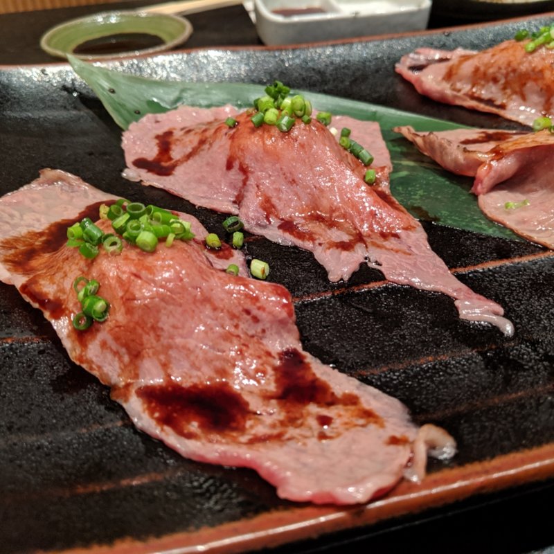 宮崎牛炙り握り(満月はなれ)