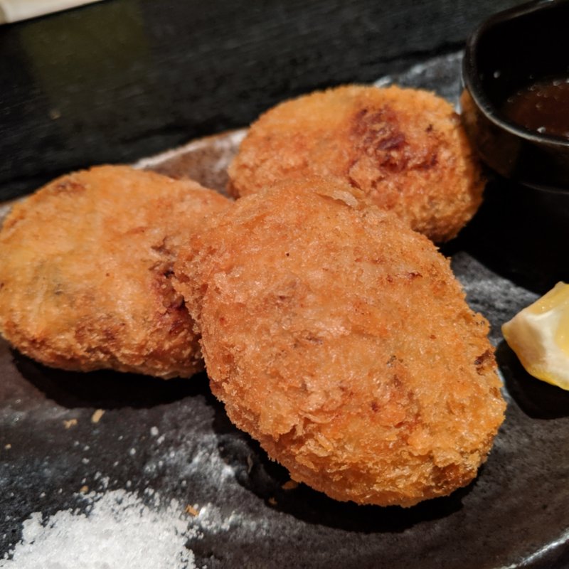 牛すじコロッケ(満月はなれ)