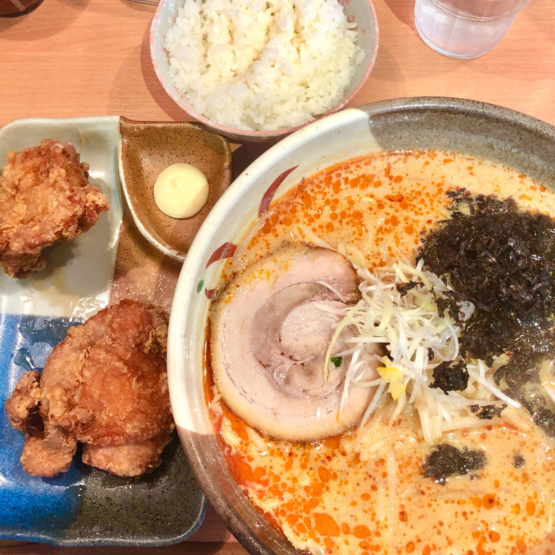 俺流辛味噌らーめん 唐揚げセット(俺流塩らーめん 中目黒店 )