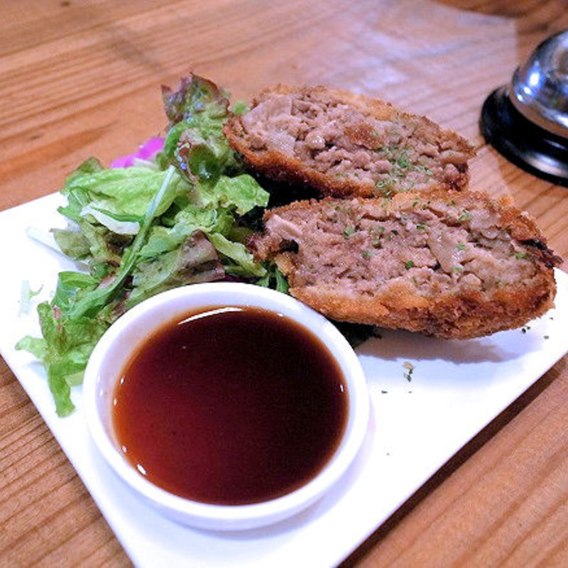 やんぐの和牛入りメンチカツ(ビストロ カタマリヤング)