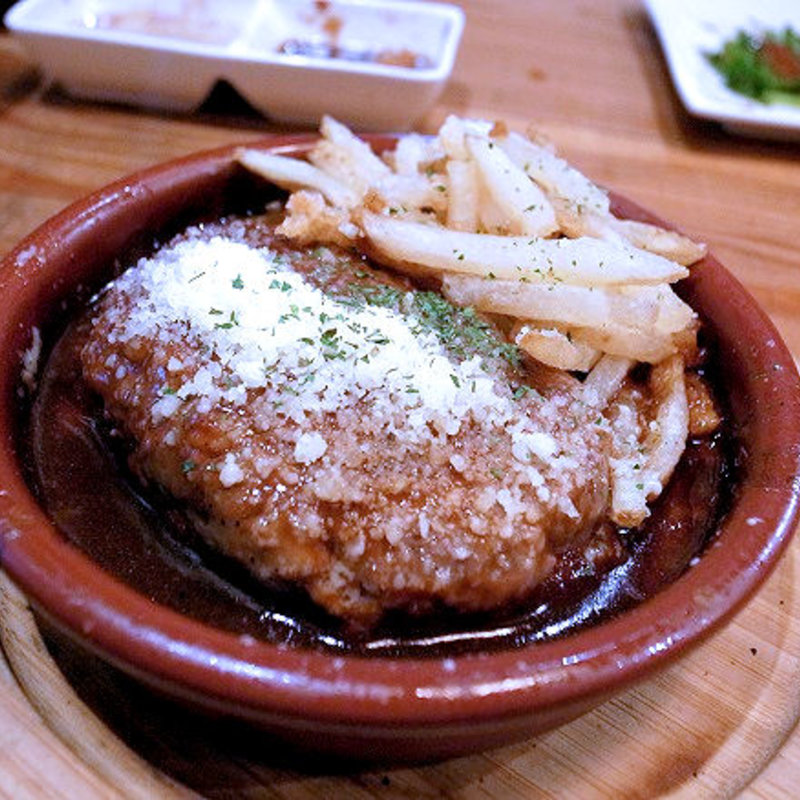 ステークアッシュハンバーグ(ビストロ カタマリヤング)