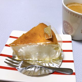 チーズケーキ(LOTUS 大橋店 （ロテュース）)