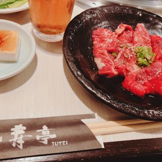 ロース&ハラミ定食(焼肉寿亭渋谷店)