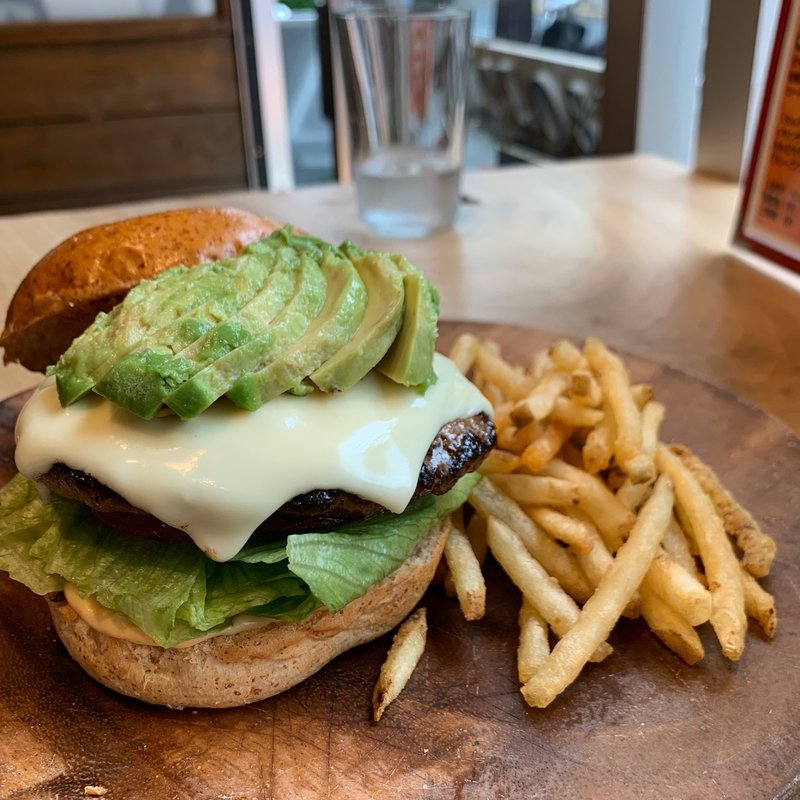 アボガドバーガー(ホームメイド 三軒茶屋店)