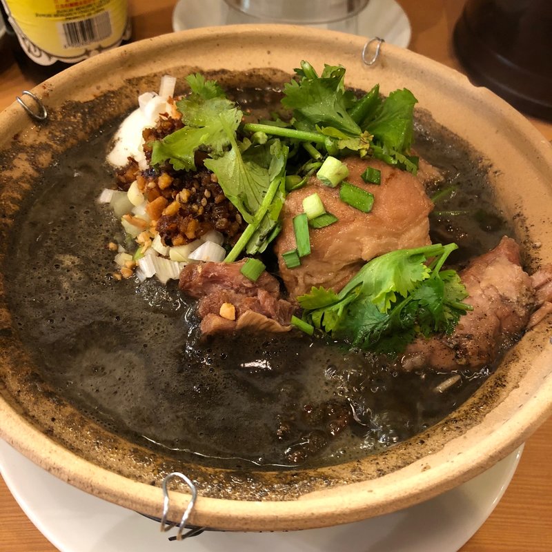 排骨坦々麺(万豚記 目黒権之助坂店)