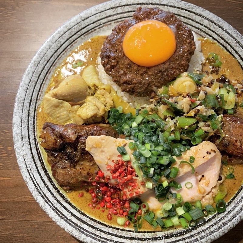 チキンクリームカレー・チキンアチャーリー・豚肉・ネギアチャール  並(吉田カレー  )