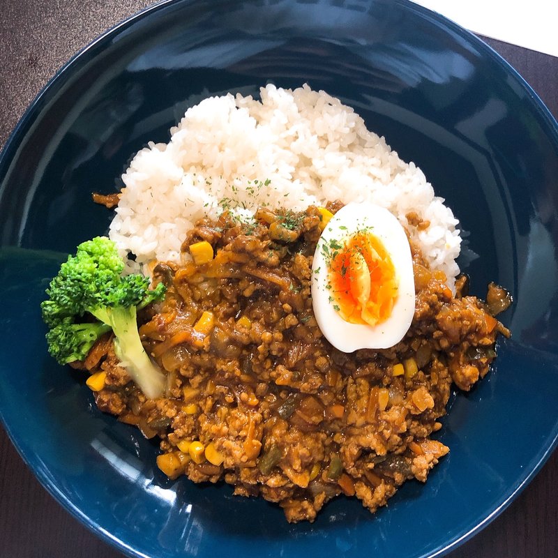 キーマカレー(葉もれ日)