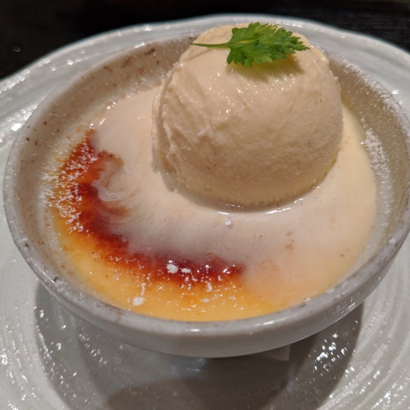 自家製クレームブリュレ(満月はなれ)