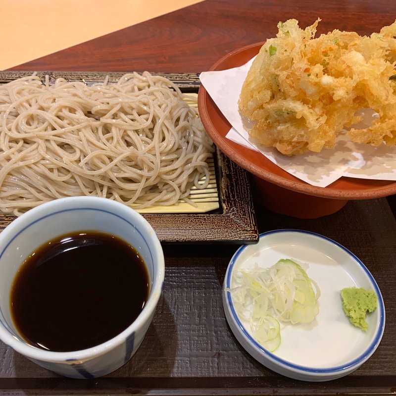 かき揚げせいろ　大盛り(いわもとQ 歌舞伎町店 （いわもときゅー）)