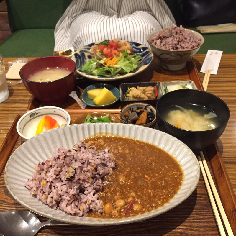 特製ポークハヤシライス(四歩)