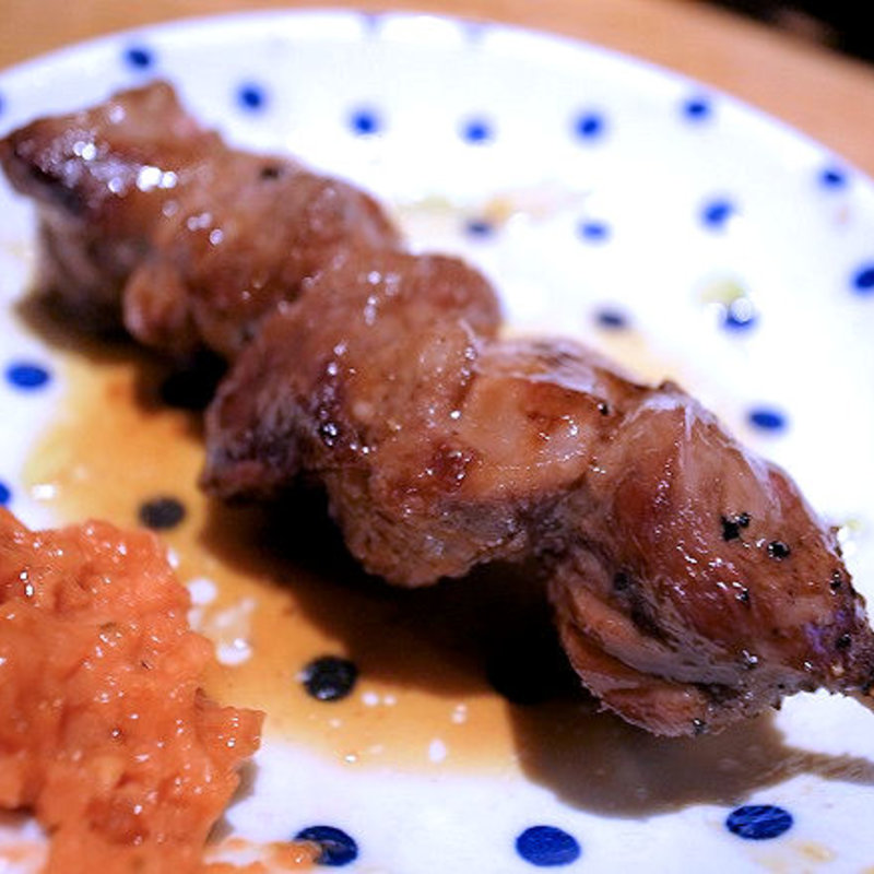 さがり（横隔膜赤身）(もつ焼き 煮込み 楓)