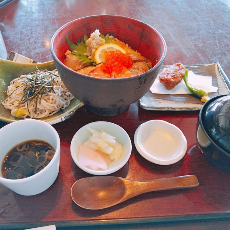 海の小田原丼(そば季寄 季作久)