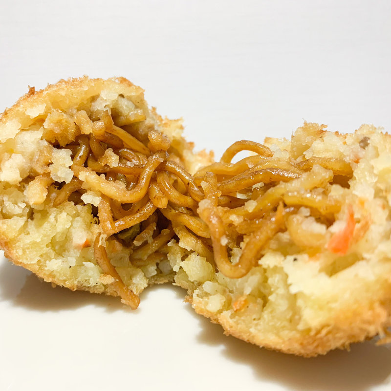 焼きそばコロッケ(吉池本店)