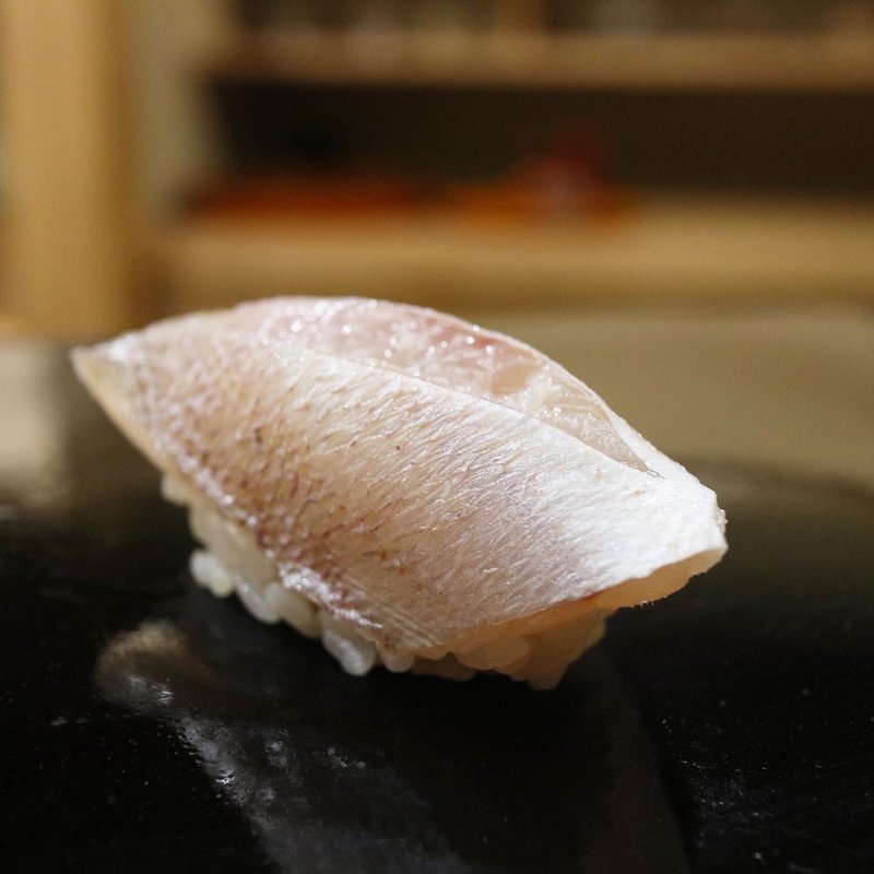 春子(日本橋 蛎殻町 すぎた)