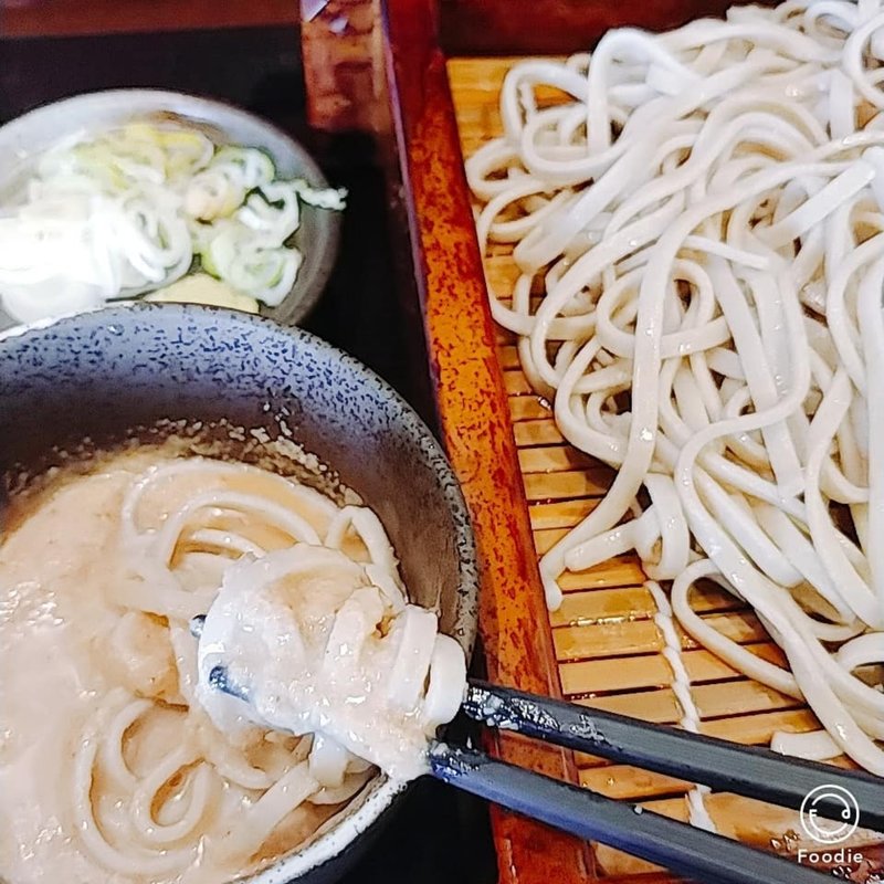 胡麻ダレせいろそば(車や)