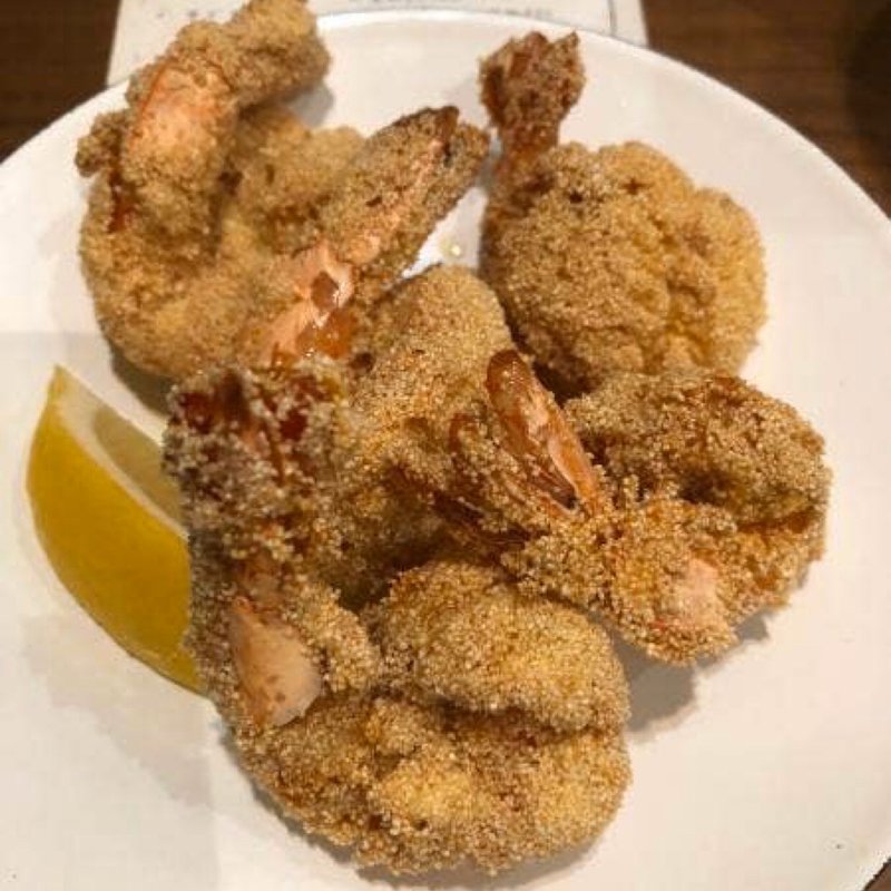 海老のセモリナ粉揚げ(ダバクニタチ)