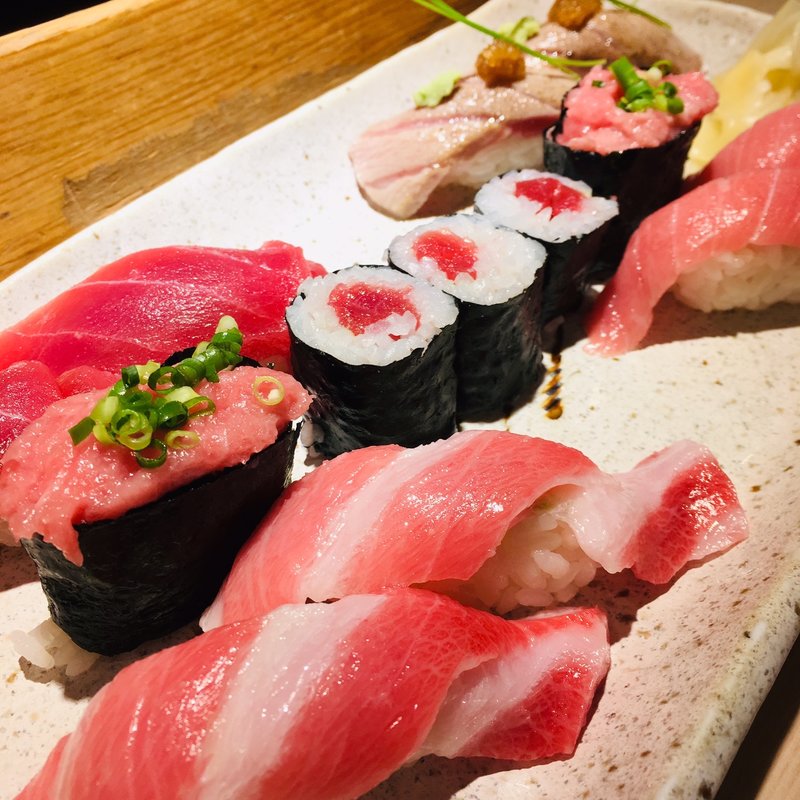 (すしざんまい 奥の院)