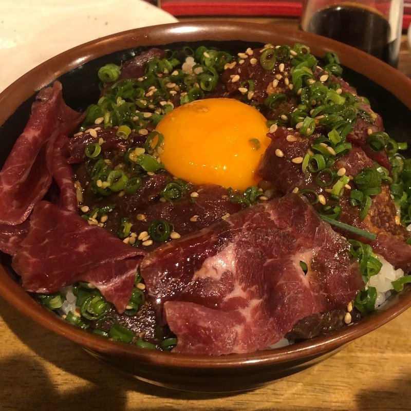 (吉祥寺肉寿司)
