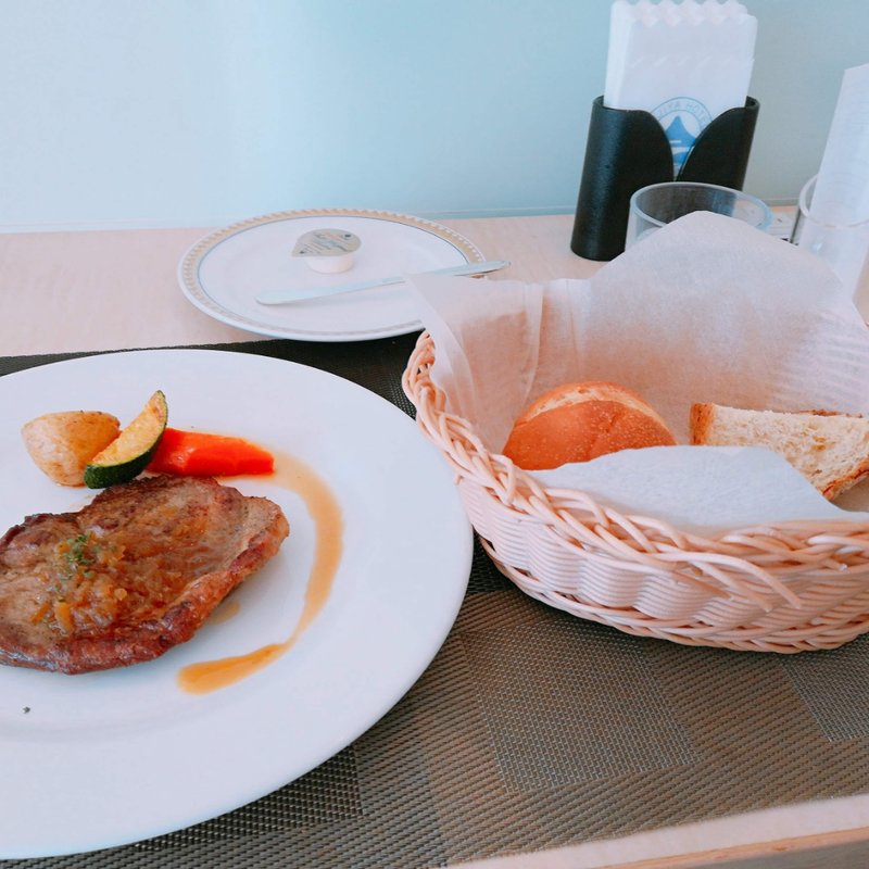 選べて楽しいランチメニュー(フュージョンダイニングF)