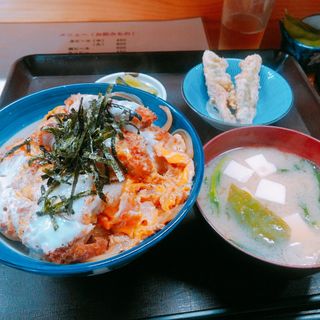 カツ丼(ことぶき家食堂)