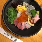 海鮮丼(天海)
