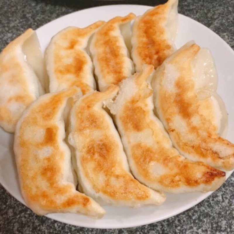 黒豚餃子(並盛)(天鴻餃子房 飯田橋店)