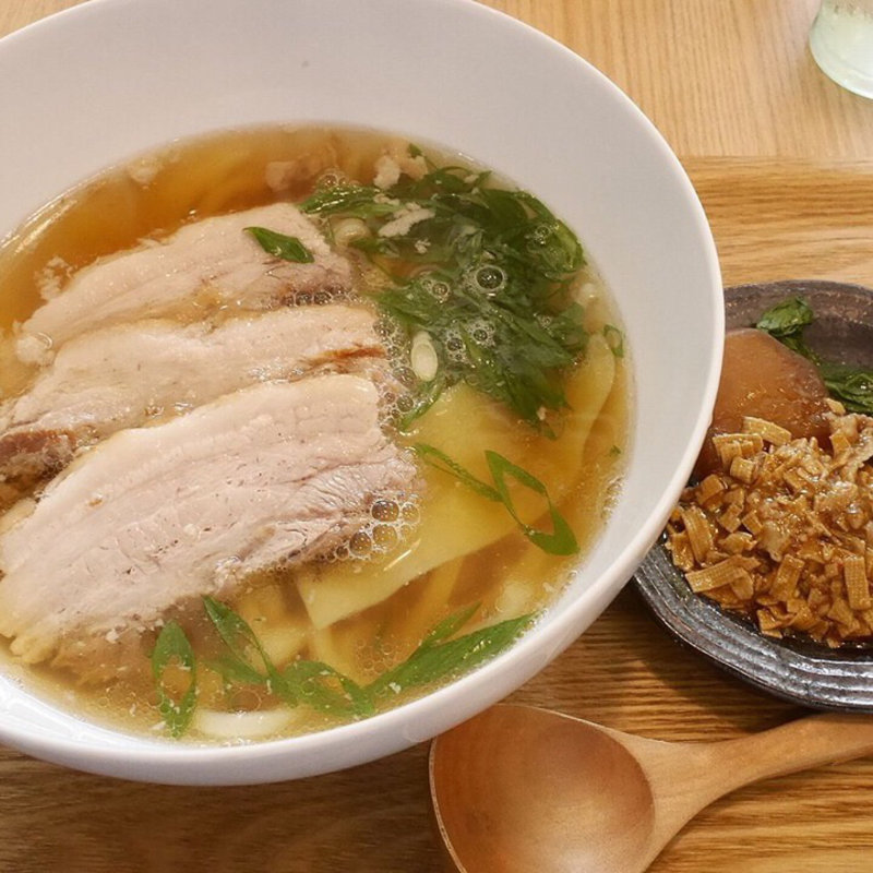 豚バラチャーシューの出汁うどん(KONA×MIZU×SHIO)