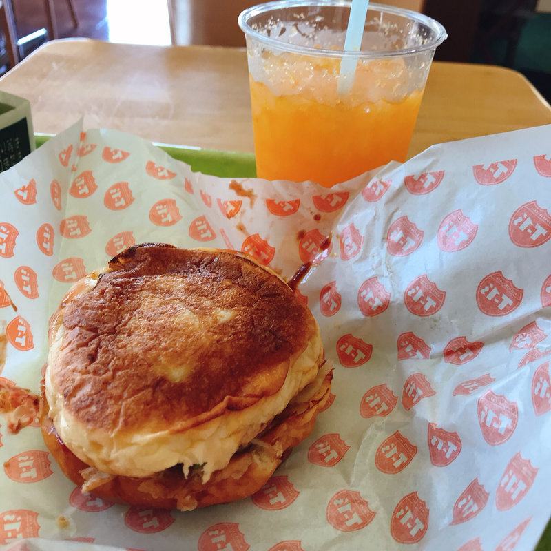 エッグバーガー(T-1's バーガーカフェ )