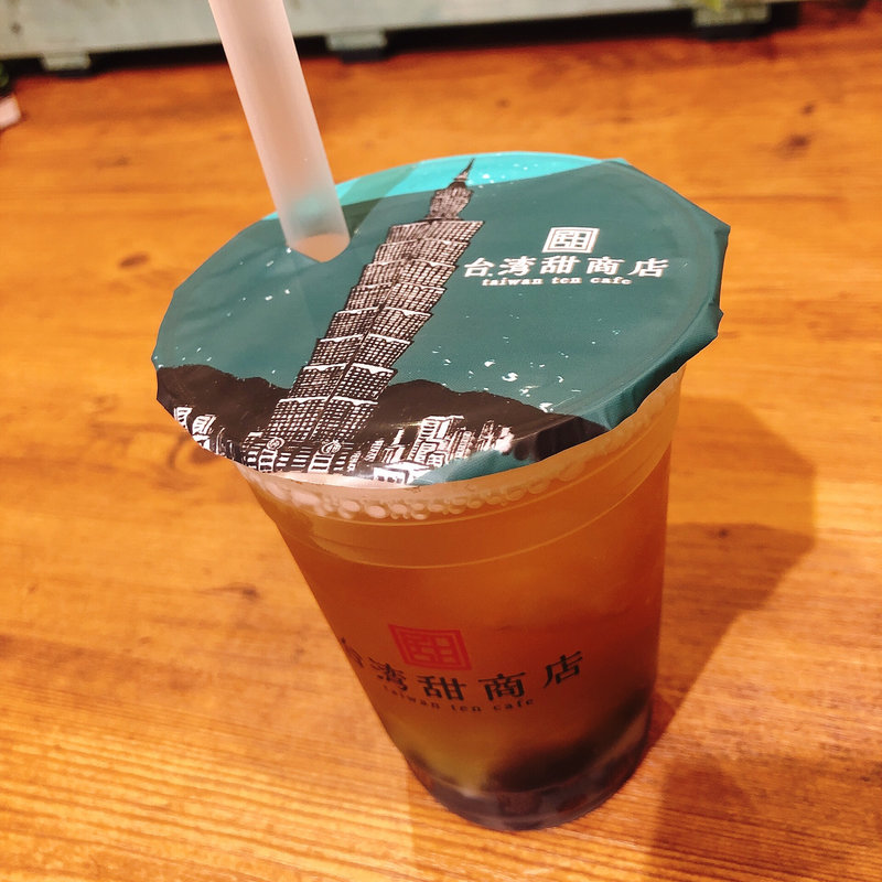白桃烏龍茶(台湾甜商店横浜みなとみらい店)