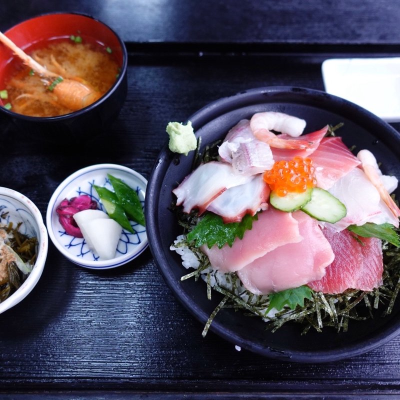 海鮮丼(の一食堂 （のいちしょくどう）)