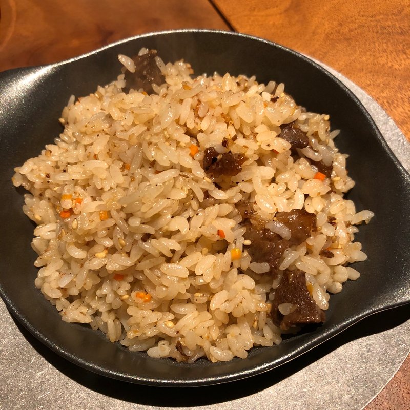 ガーリックライス(ミート デリ ニクラウス)