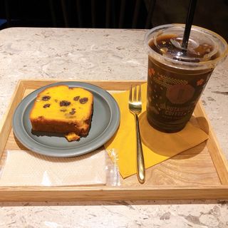 かぼちゃのパウンドケーキ(猿田彦珈琲 立川高島屋S.C.店)