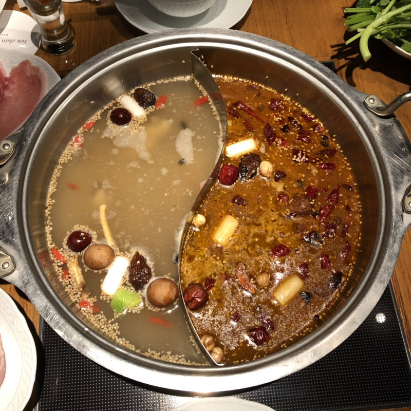 大地(豚しゃぶビュッフェコース)(天香回味 Hutan新宿三丁目店 )