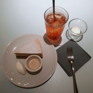 ほうじ茶チーズケーキ(GARDEN HOUSE CRAFTS 新宿)